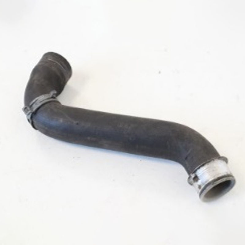 RADIATOR HOSE FOR Mercedes-Benz 6395017382